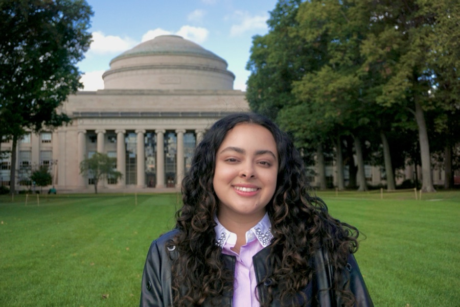 Portrait of Annabel Reyna Gomez